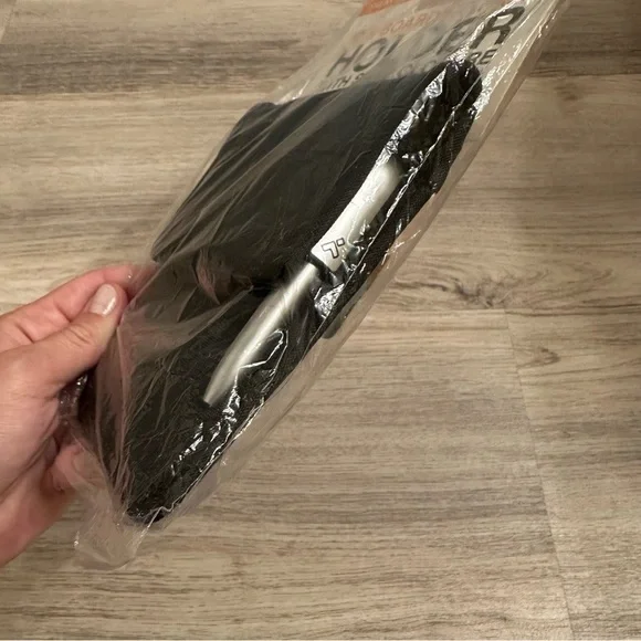 NEW Travelon Black ID & Boarding Pass Holder - Picture 2 of 4